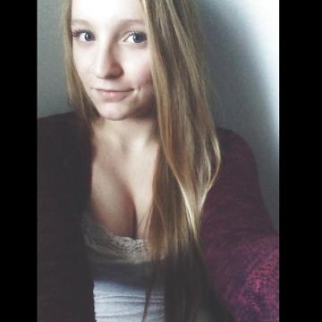 Elsa96 uit Berlin,Duitsland