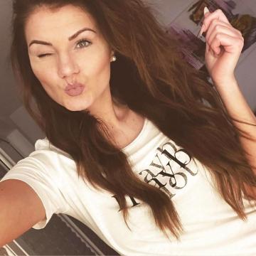 Helli uit Hamburg,Duitsland