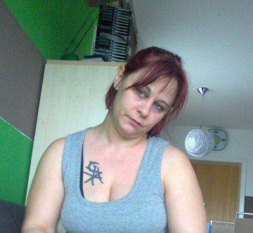 KLeineSchlampe25 uit Baden-Württemberg,Duitsland