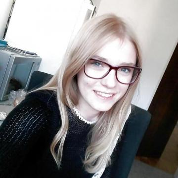 Manushka  uit Hamburg,Duitsland