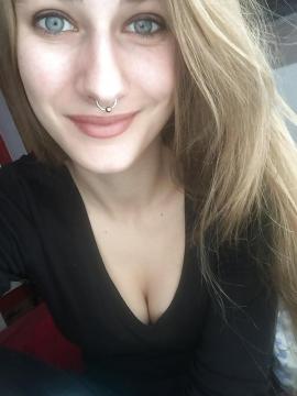 Neuhier uit Berlin,Duitsland