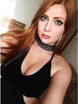 angelin24 uit Berlin,Duitsland