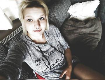 piercinggirl uit Baden-Württemberg,Duitsland