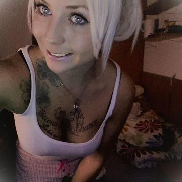 tattooooo girl uit Bayern,Duitsland